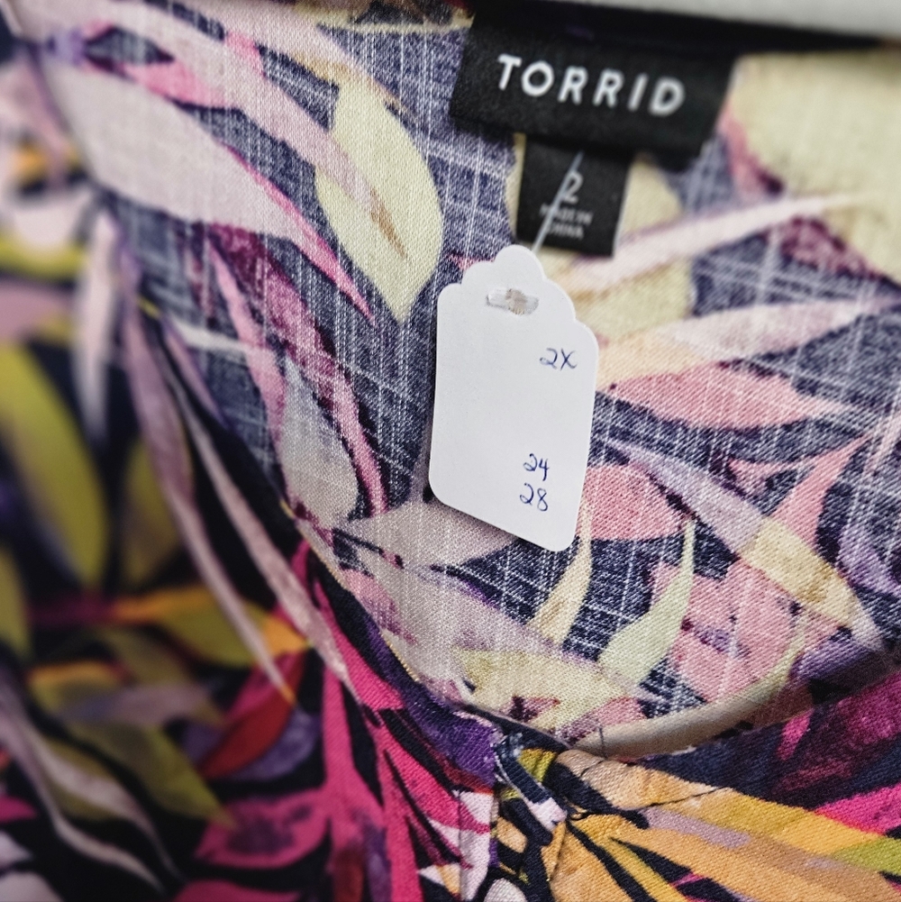Torrid Multicolor Leaf Print Blouse - image 3